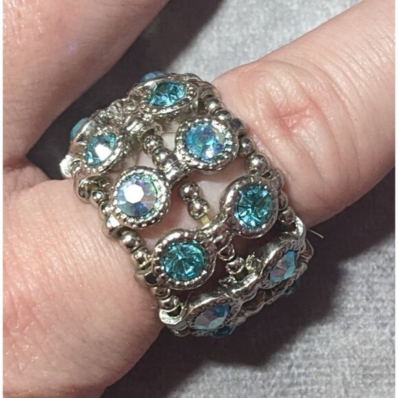 Chunky Glam Blue Rhinestone Silver Tone Stretch Ring Size 7 - Picture 3 of 9